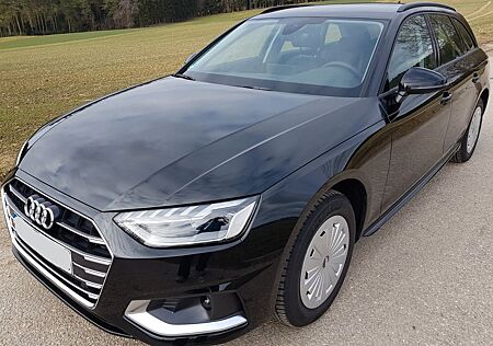 Audi A4 35 TFSI S tronic advanced Avant advanced