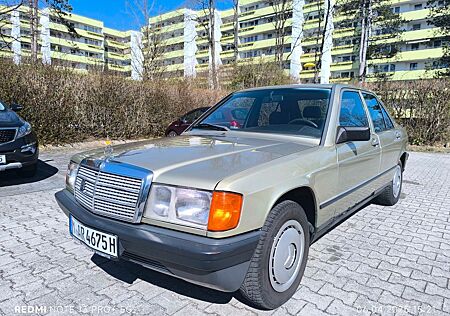 Mercedes-Benz 190 E190.Automatik.H- Zulassung.Oldtimer !