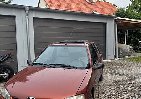Peugeot 106