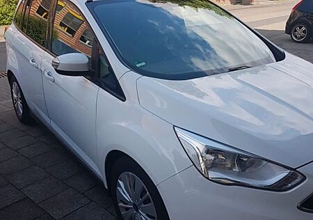 Ford Grand C-Max 1,5TDCi 88kW Cool & Connect Cool...