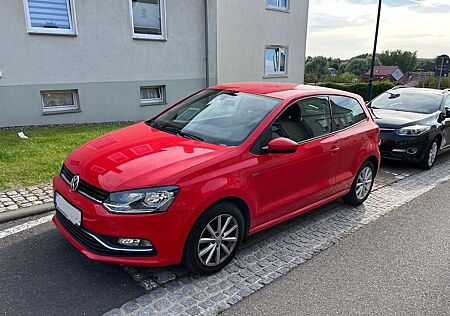 VW Polo Volkswagen 1.0 LOUNGE 91.000 km, EZ 07/15, Bremsen neu