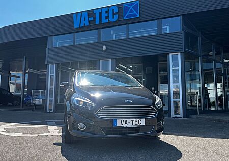 Ford S-Max Titanium