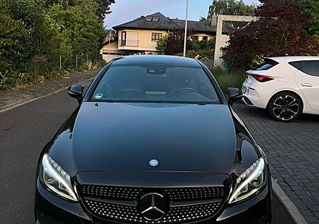 Mercedes-Benz C 250 d 4MATIC AMG Line Autom. AMG Line