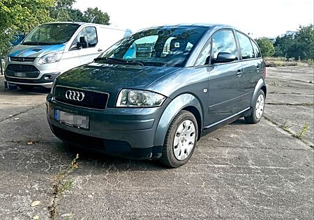 Audi A2 1.4 -