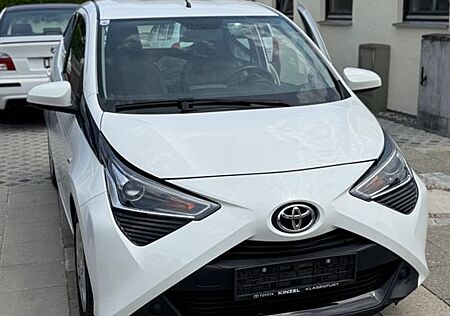 Toyota Aygo (X) Aygo Automatik Apple Car Play R-Kamera