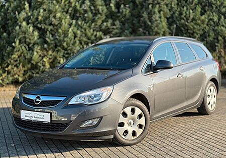 Opel Astra J Sports Tourer 150 Jahre