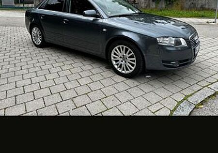 Audi A4 2.0 T FSI tiptronic