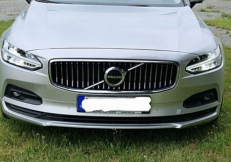 Volvo V90 B4 D Momentum Pro Geartronic Momentum Pro