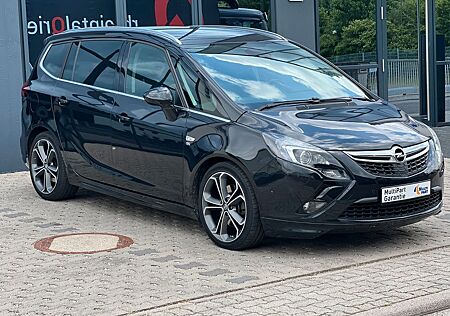 Opel Zafira OPC/Autom/AHK/R-CAM. VOLL