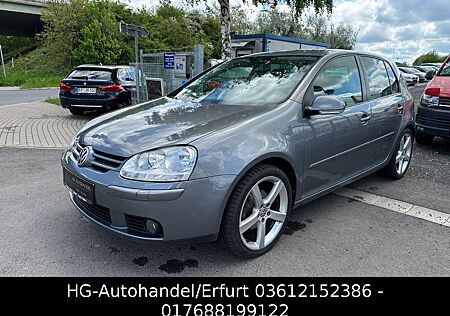 VW Golf Volkswagen V Lim. KlimaAuto*135.000KM*ZR gewechelt