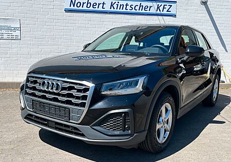 Audi Q2 30 TFSI Sportlen.Anhängerk LED Kamera DAB