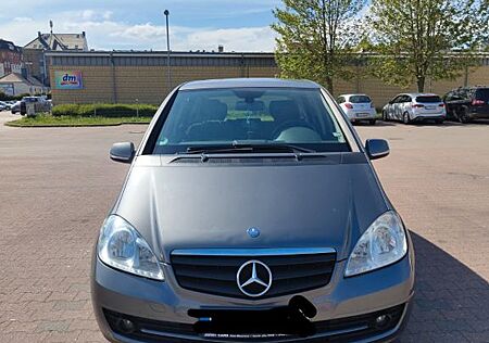 Mercedes-Benz A 160 Mercedes AVANTGARDE BlueEFFICIENCY