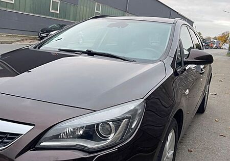 Opel Astra Sports Tourer 2.0 CDTI 150 Jahre ...