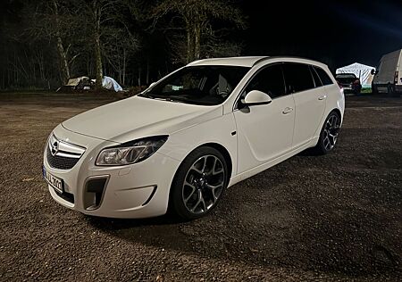 Opel Insignia Sports Tourer OPC 2.8 V6 Turbo 4x4 OPC