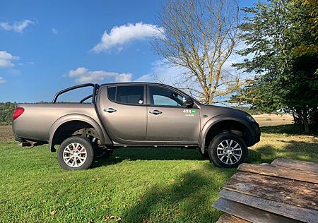 Mitsubishi L200 Diamant Edition 4x4 Höherlegung