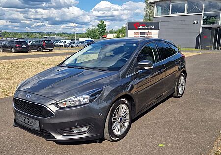 Ford Focus Lim. Cool & Connect 42.000km / Hagel Delle