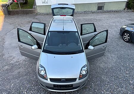 Ford Fiesta 1.3 Style**ORIG.57114KM**TÜV NEU**KLIMA**