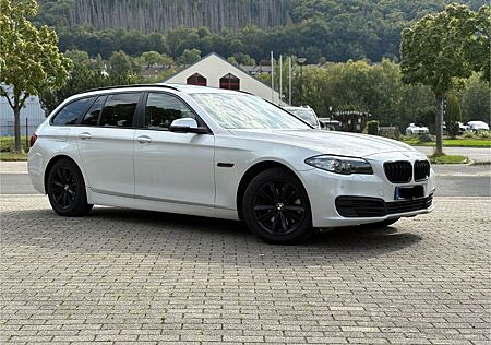 BMW 518d Touring | 2015 | TÜV 11/26