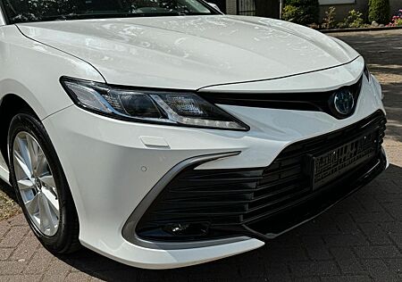 Toyota Camry BUSINESS EDITION HYBRID*NAVI*CAMERA*LED