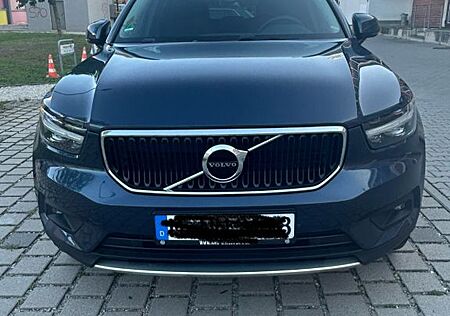 Volvo XC 40 XC40 T3 2WD Momentum Pro LED/Navi/ACC 19Zoll