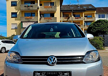 VW Golf Volkswagen Plus VI Life/67000 KM/SHZ/SHG/1Hand/12.26HU
