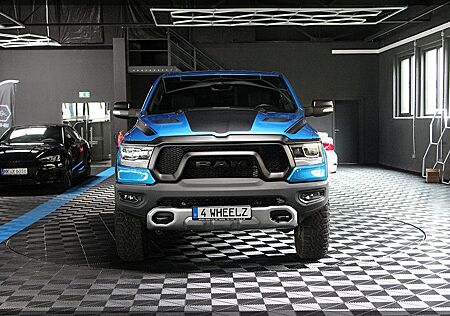 Dodge RAM REBEL 5.7 HEMI CREW CAB CAM HYBRID LPG