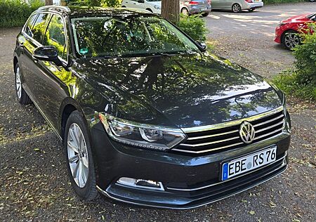 VW Passat Volkswagen 2.0 TDI SCR 140kW DSG Highline Highline