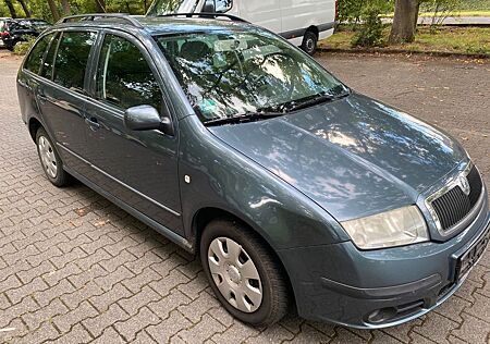 Skoda Fabia Combi 1.4 16V 55 kW Ambiente Ambiente