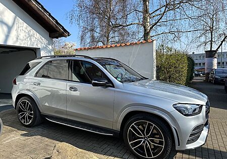 Mercedes-Benz GLE 580 4M AMG V8!PanoLuft360Mass22HUDStdhzgAHK