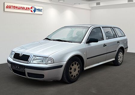 Skoda Octavia Kombi 1.6 AHK