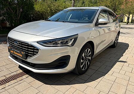 Ford Focus Turnier Titanium X,Hybrid,&Garantie