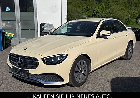 Mercedes-Benz E 200 E -Klasse Lim.*Kamera*Leder*Taxi
