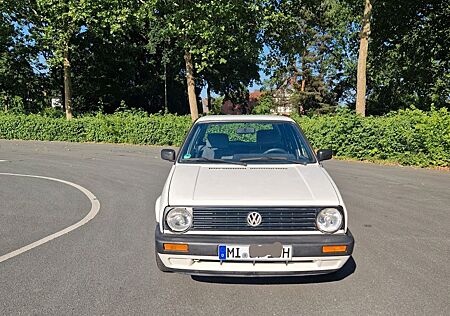 VW Golf Volkswagen 1.8 GL GL