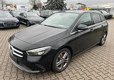 Mercedes-Benz B 220 2.0 KAT 4Matic AHK Pano Navi Kamera Virtua