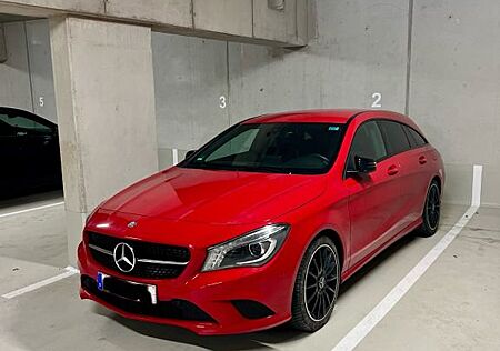 Mercedes-Benz CLA 180 Shooting Brake -