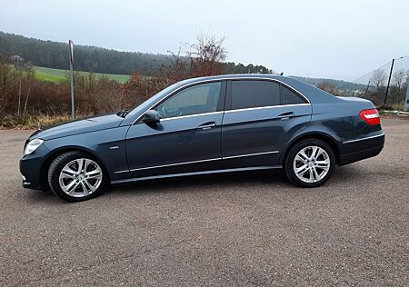 Mercedes-Benz E 250 CDI BlueEFFICIENCY AVANTGARDE AVANTGARDE