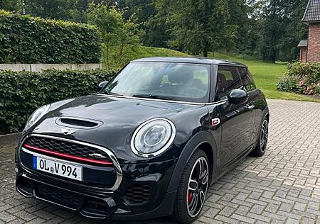 Mini John Cooper Works JCW, TÜV neu, top Ausstattung, 8 fach bereift