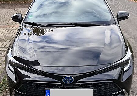 Toyota Corolla gebraucht kaufen Toyota Corolla 2,0 Hybrid Team D. Technik Paket GJR