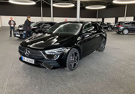 Mercedes-Benz CLA 250 e MBUX+TIREFIX+KAMERA+AMG STYLING