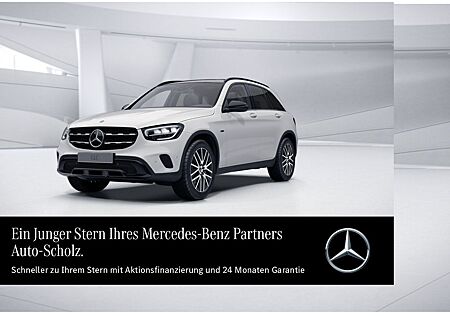 Mercedes-Benz GLC 300 e 4M NIGHT+DIST+LED+KEYLESS+AHK+PANO+KAM