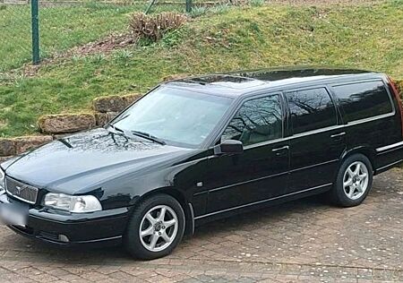 Volvo V70 2.5 TDI