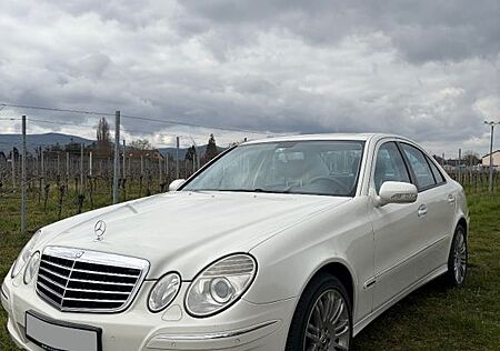 Mercedes-Benz E 280 4MATIC AVANTGARDE Avantgarde