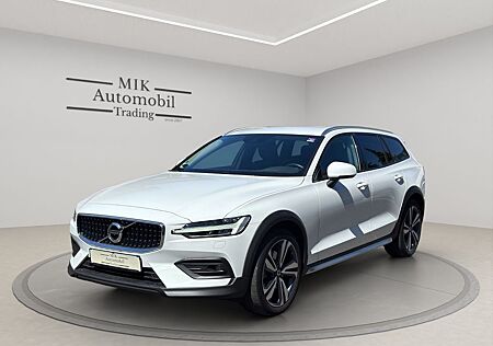 Volvo V60 CC V60 Cross Country Pro AWD