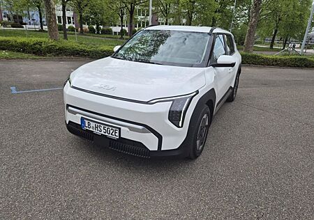 Kia EV3 58,3-kWh FWD Earth