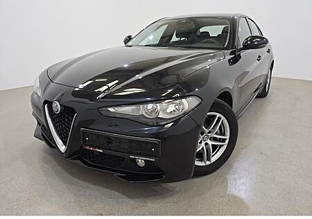 Alfa Romeo Giulia 2.2d Aut. Navi KeylessGo Camera Klima PD