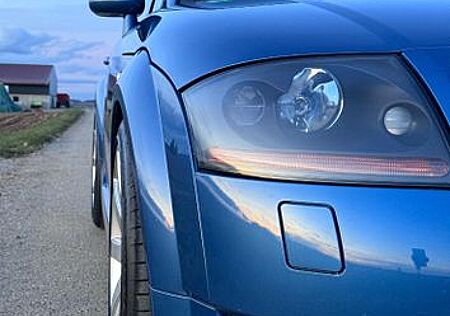 Audi TT Coupe 1.8T 132 kW -