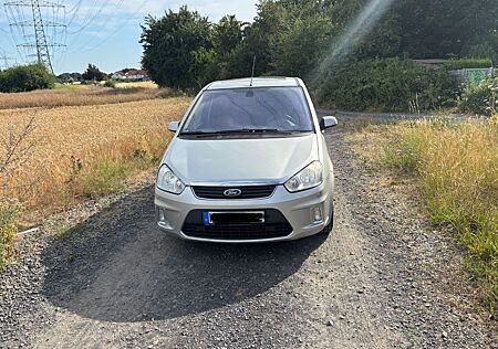Ford C-Max Titanium