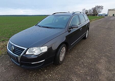 VW Passat Variant Volkswagen 1.8 TSI Comfortline Variant C...