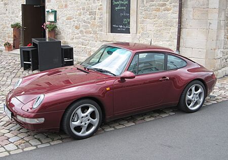 Porsche 993 Carrera 4 Coupé Schalter