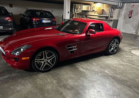 Mercedes-Benz SLS AMG 6.3 V8 -